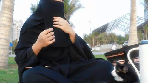 娱乐吃瓜君又上脚,新鞋上脚引发热议！